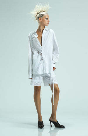 1OFF-Paris-Hue-Shirt-Table-Cloth-White (model, front)